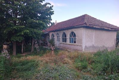 Vând casă Lehliu cu teren 2550 m - 3