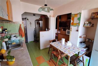 Vanzare apartament 2 camere Teiul Doamnei - 8