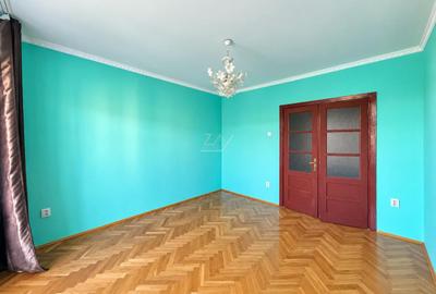 Bloc tip asociatie - zona Kiriac. 4 camere, 3 balcoane. Garaj si boxa. - 13