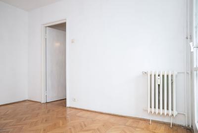 De vanzare 2 camere Titan | Etaj 3 | metrou Costin Georgian |  COMISION 0% - 12