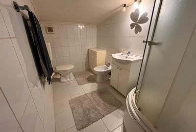 Vand apartament 3 camere ultracentral - 9