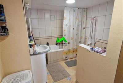 Casa de vanzare 6 camere Sibiu Sura Mica - 12