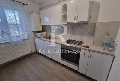 Apartament cu 2 camere semidecomandat, mobilat în Gojdu
