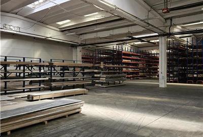 Spatiu Industrial - 4500 mp - Productie - Depozitare - Distributie - 10
