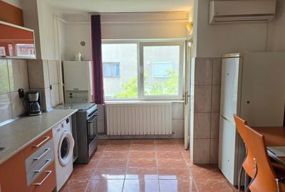Vand apartament 2 camere decomandat in Deva, zona Pescarilor ( ITM), et 3 - 1