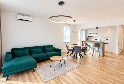 Apartament cu 3 camere decomandat, mobilat în Băneasa