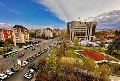 Birou, 100 mp în Centrul Civic