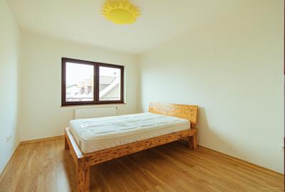 Casă nouă, intrare Stupini - 40