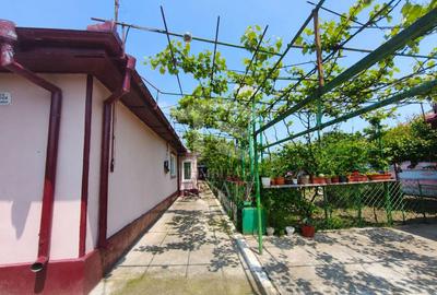 Casă individuală cu 5 camere în Poiana
