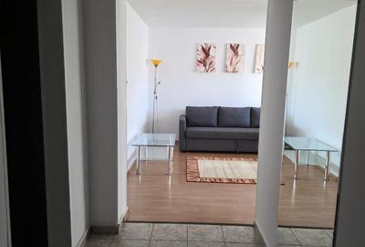 Apartament cu 3 camere decomandat, mobilat în Cotroceni