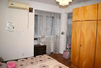 Apartament 4 camere de vanzare in Centru Oradea, Oradea - 2