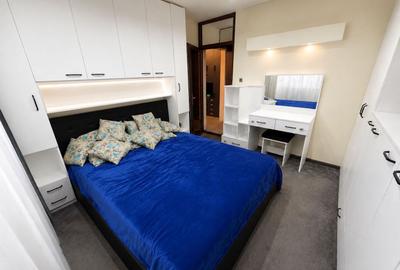 Apartament cu 2 camere decomandat în Cetate