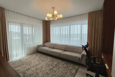 Apartament cu 2 camere decomandat, mobilat în Podu Roș