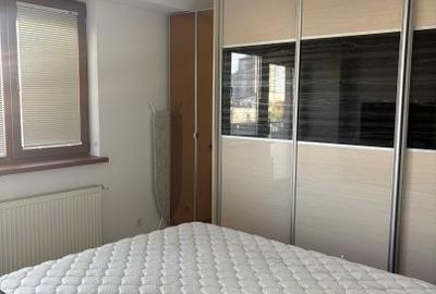 Apartament cu 2 camere semidecomandat, mobilat în 1 Mai