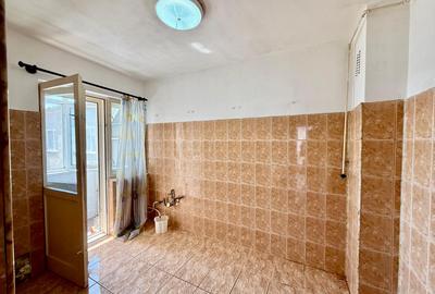 Apartament cu 4 camere-2 balcoane- zona Piata Centrala - 24