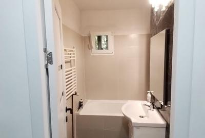 Apartament cu 3 camere, etajul 2/4, zona Tatarasi - 9