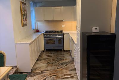 Dorobanți apartament  în vila - 4