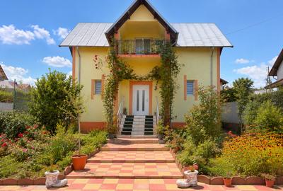 Casa Smeura-Pitesti - 1