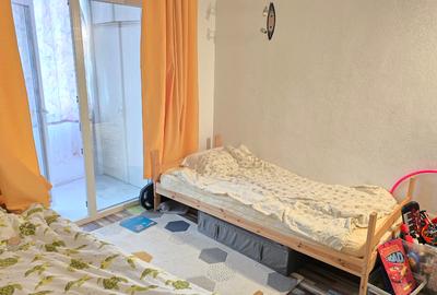 Vand apartament 4 camere decomandat  Deva, Ion Creanga (Al. Neptun), etaj 3 - 9