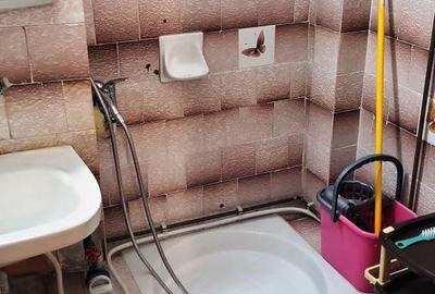 Apartament 4 camere, situat ultracentral, foarte spațios, etaj 3/6 - 16