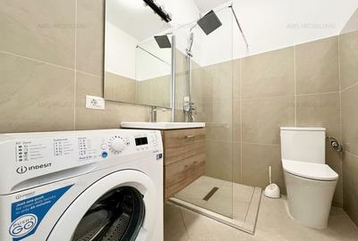 SUPERB / GRADINA GENEROASA / LOC PARCARE - 19