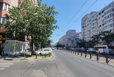 Calea Mosilor, Dacia, Eminescu - 1