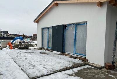 Casă modernă, parter, la cheie – în inima Tărlungenilor • Teren 511 mp - 15