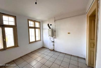 B-dul Carol I nr. 59, 188 mpu, etaj 3, 6 camere, bloc mic - 10