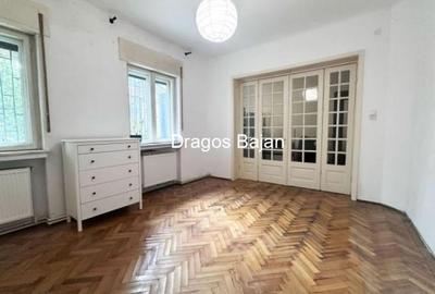 2 camere // Parter Inalt // Sfanta Vineri - 1