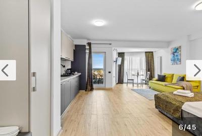 Mamaia Nord – Alezzi Infinity, studio cu vedere frontală la piscină și mare - 2