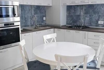 Apartament cu 2 camere nedecomandat, mobilat în Tomis Nord