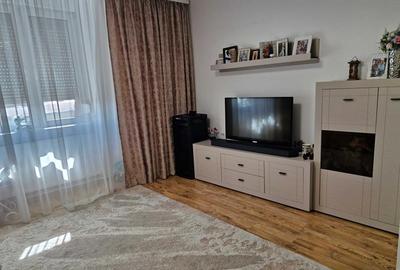 Apartament cu 2 camere decomandat în George Enescu