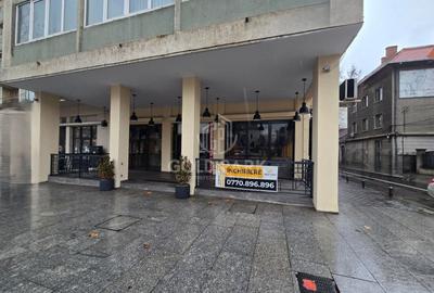 Spatiu Comercial - Ultracentral - Terasa in CF - Preluare Chiriasi ! - 4