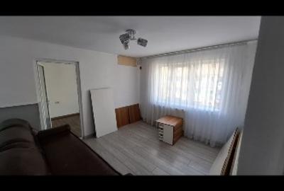 Apartament 2 camere semidecomandat strada sublocotenent Gheorghe Bărboi - 7