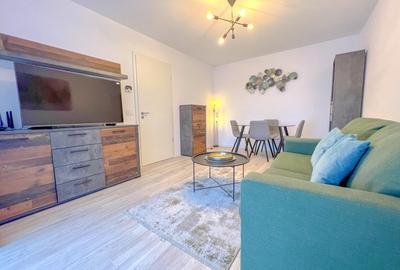 Apartament cu 2 camere semidecomandat, mobilat în Tractorul