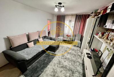Apartament 2 Camere Decomandat Nicolina 53 Mp Bloc 1988 - 1