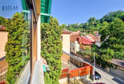 Ultracentral, vila 7 cam, 270 mp.,  zona Maternitate, 4 parcari, comision 0% - 28