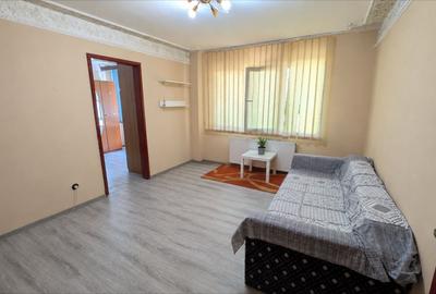 Apartament cu 2 camere nedecomandat în Astra