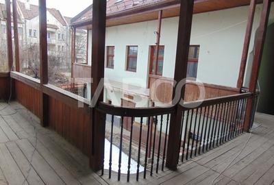 Pensiune cu 19 camere de inchiriat in Sibiu zona Centrala - 2
