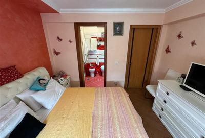 Apartament 3 camere, etaj 2, zona ultracentrala, renovat complet - 9