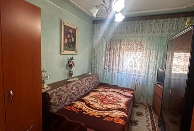 Apartament cu 3 camere, decomandat, zona Dacia - 4