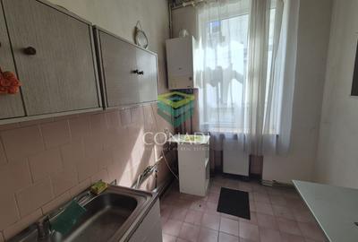 Spațiu în vilă | pretabil multiple activități | Victoriei - 9