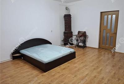 Apartament la casa cu 2 camere si pivnita in Centrul Istoric din Sibiu - 11