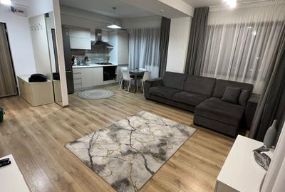 Apartament cu 2 camere decomandat, mobilat în Central