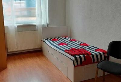 Apartament 2 camere liber la vanzare zona Centrul Civic - 2