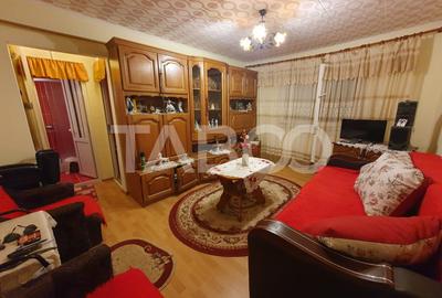 Apartament cu 2 camere semidecomandat, mobilat în Făgăraș