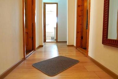 Apartament 3 camere decomandat – Etaj 2 4 – Zonă excelentă, aproape de - 7