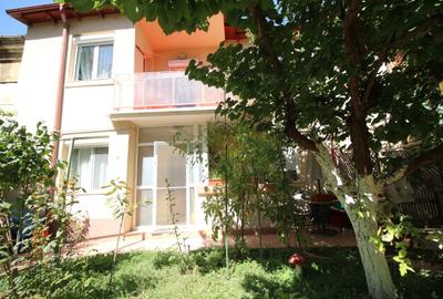 Casă individuală cu 5 camere în Central