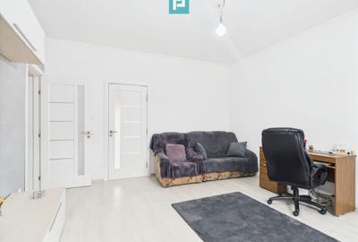 Casă Individuală cu spațiu comercial - Variaș - 11