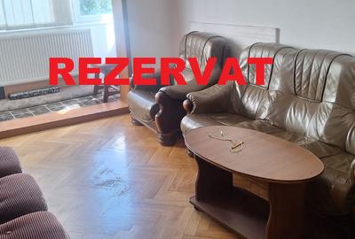 Apartament 4 camere de inchiriat - 1